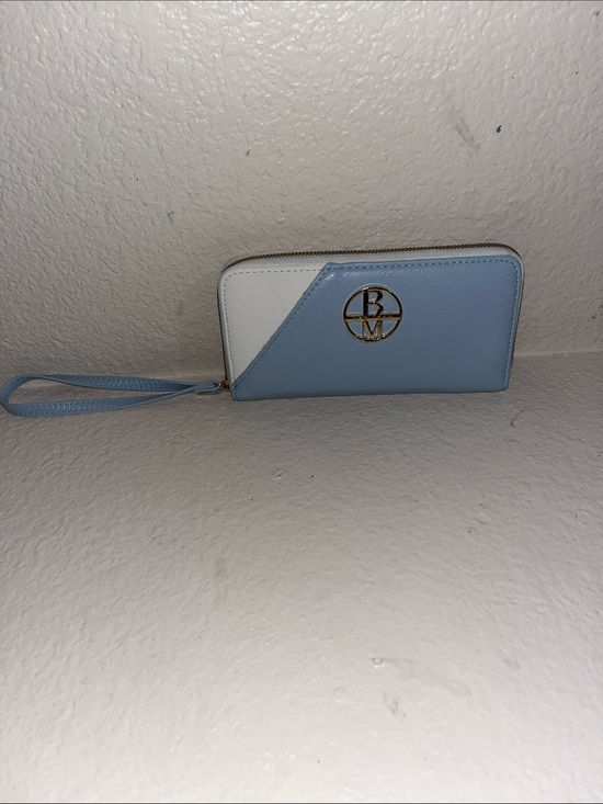 Handbags - Blue and White Zip Wallet Wristlet. Perfect condition, lots of space!
